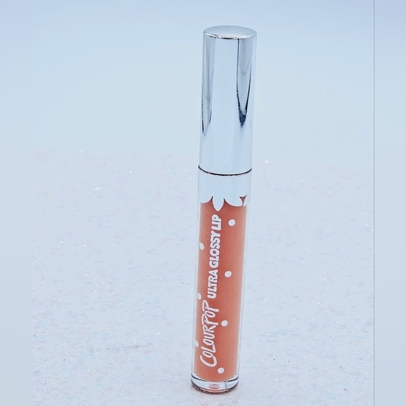 Colourpop Easy Bake Ultra Glossy Lip LE - Picture 4 of 7